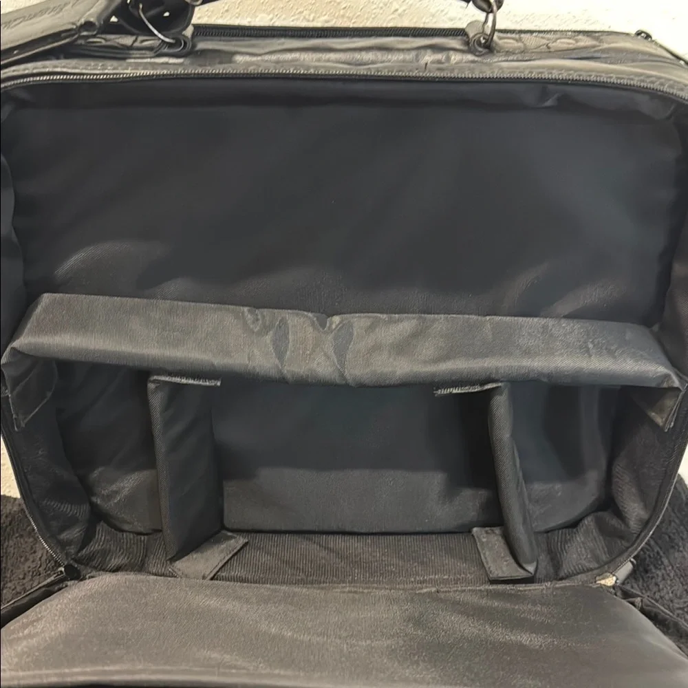 Black Leather Laptop Bag with Sturdy Handle and Flap Closure